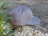 Signature Snap-back in Charcoal Gray